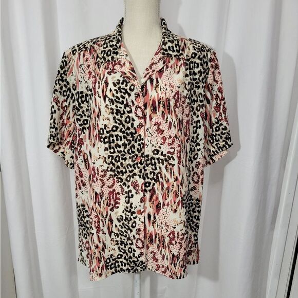 Donnkenny plus size women's animal print blouse - Picture 2 of 10